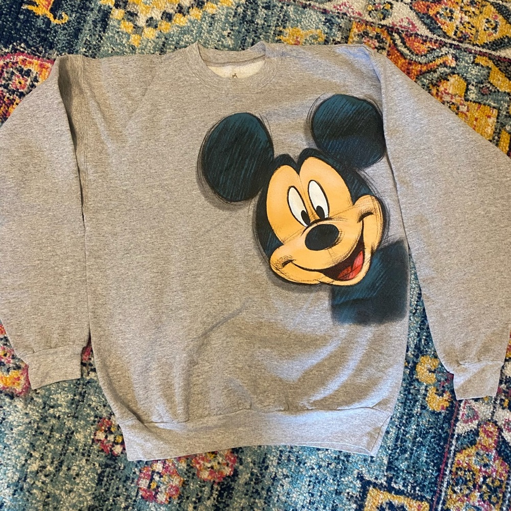 Disney land double sided graphic Mickey Mouse sweatshirt !